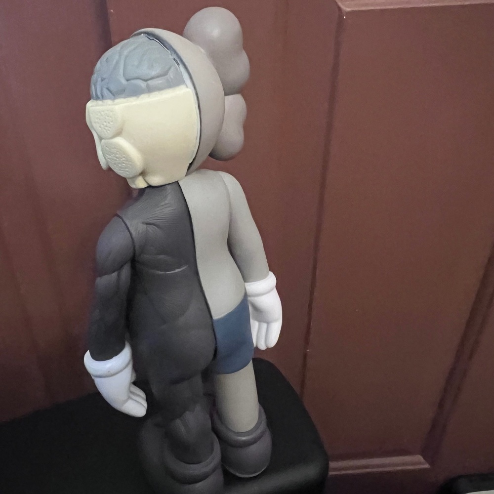Kaws